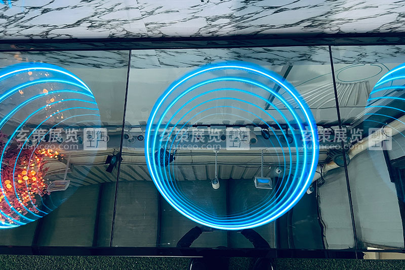 草莓网站APP展览工厂样品工艺